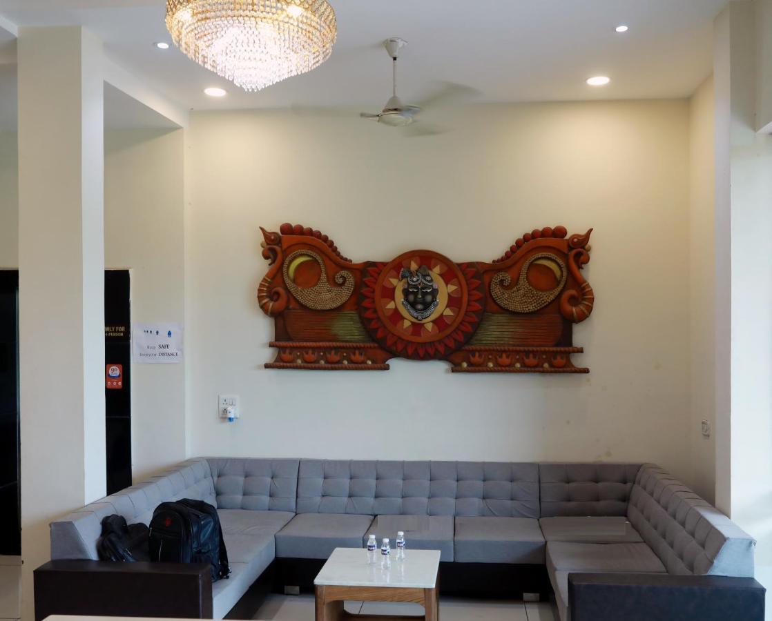 Hotel Shri Khedapati International Dewas Экстерьер фото